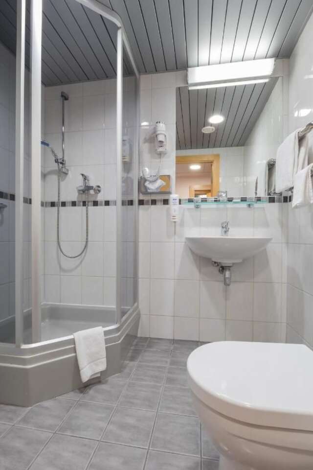 Отель Riga Islande Hotel with FREE Parking Рига-28