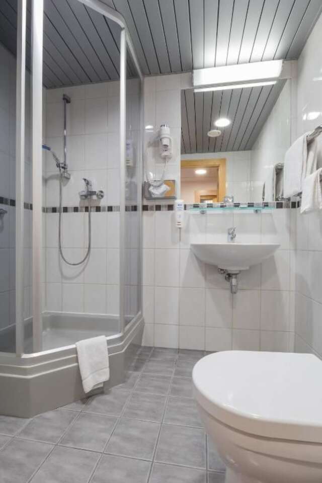 Отель Riga Islande Hotel with FREE Parking Рига-46